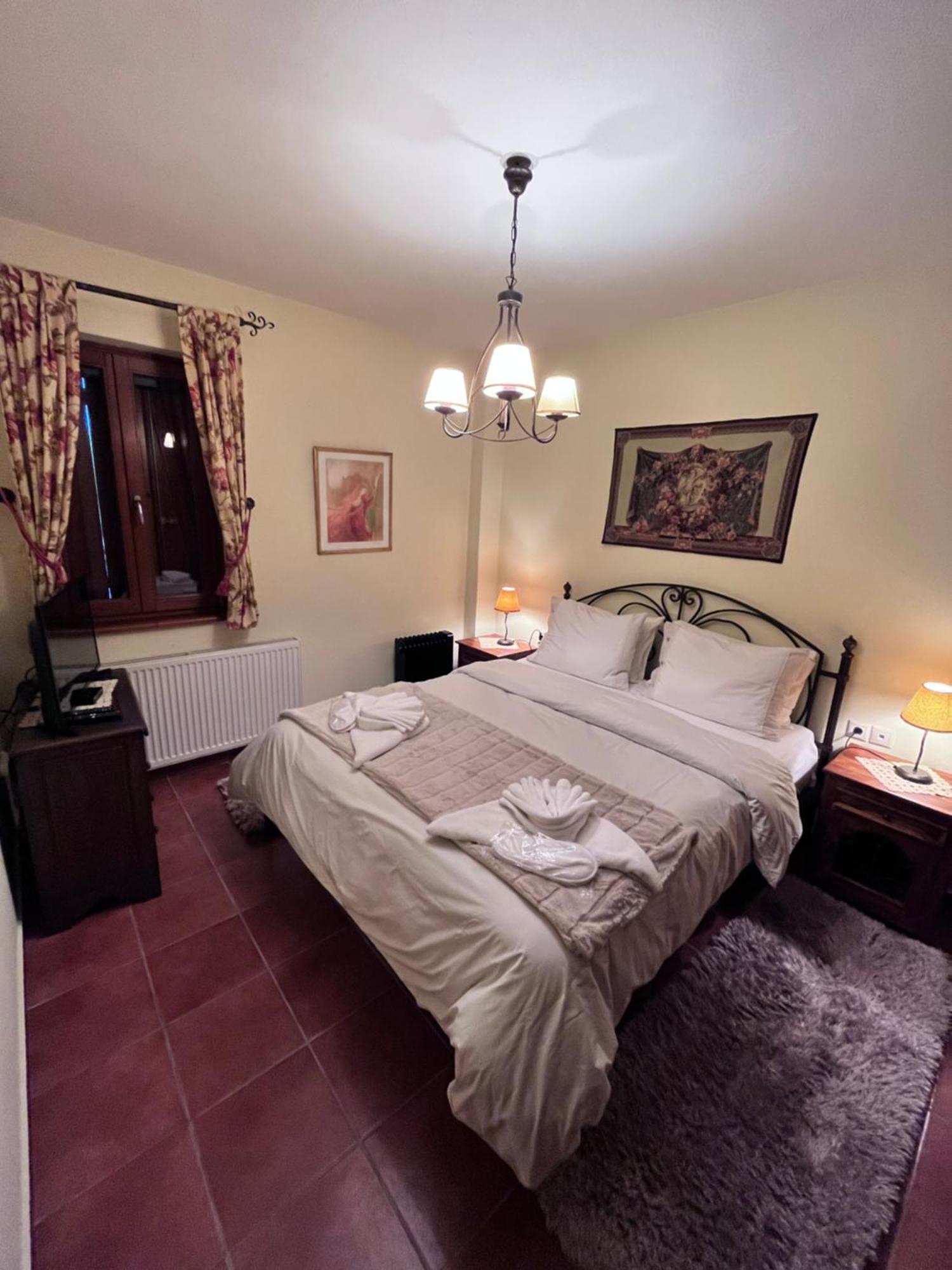 Livadi Cozy Villa 아라초바 외부 사진