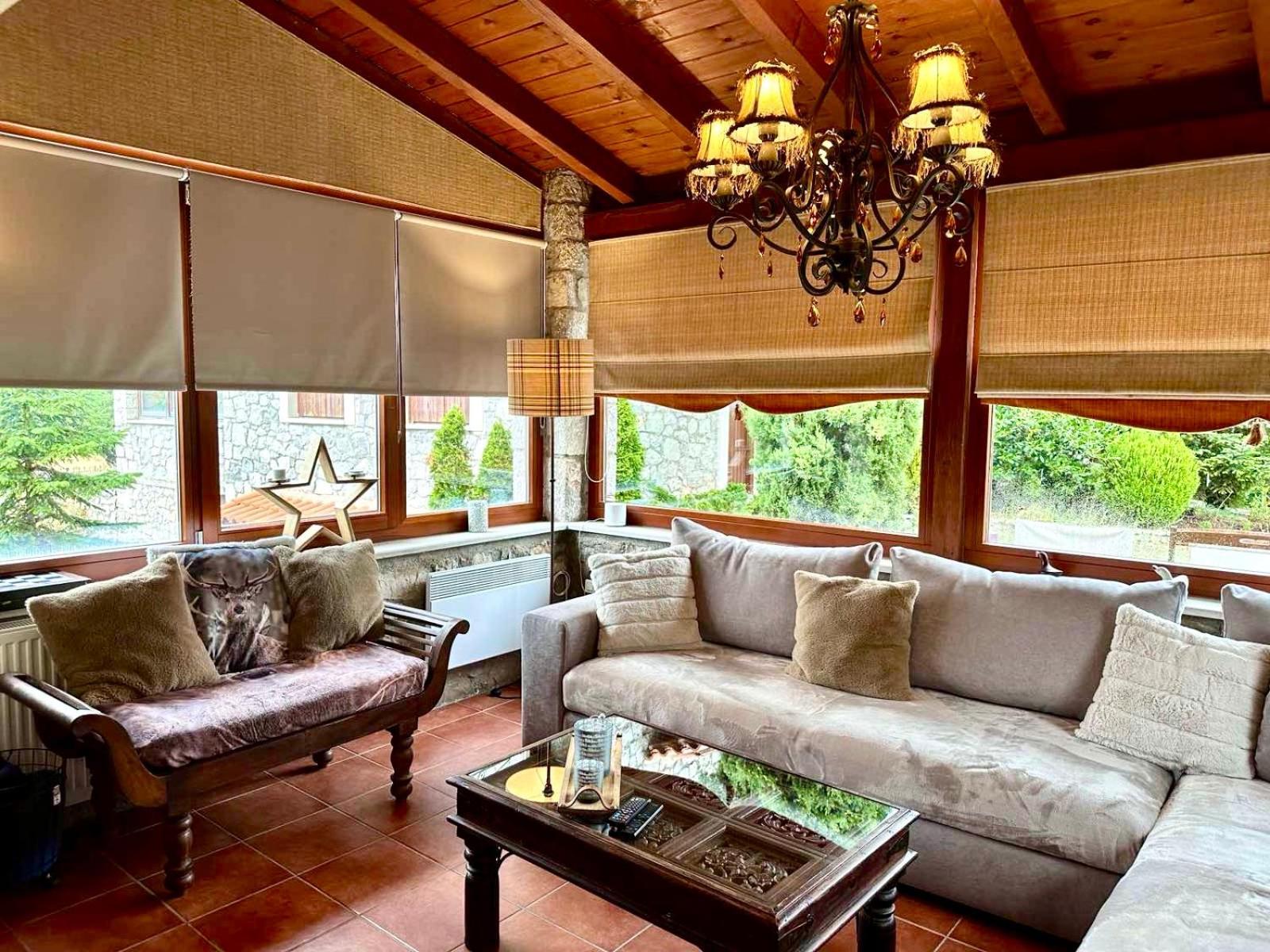 Livadi Cozy Villa 아라초바 외부 사진